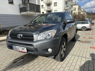 Toyota RAV4 2.2