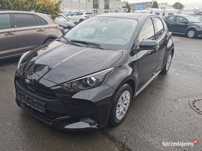 Toyota Yaris 1.0 VVT-ii Comfort