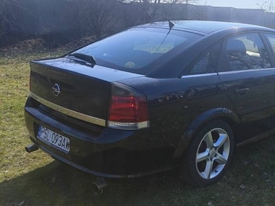 Vectra C 2.0 benzyna gaz 175 koni, dużo nowych części