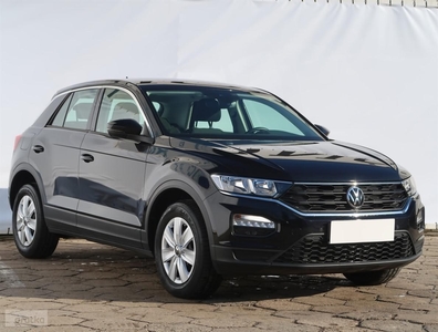 Volkswagen T-Roc , Salon Polska, Serwis ASO, VAT 23%, Parktronic