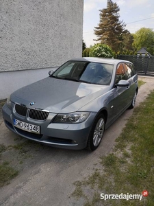 BMW seria 3 E91 2.0 i 129 KM 204 tys km bogata wersja