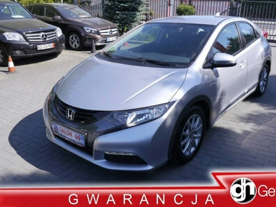 Honda Civic IX Hatchback 5d 1.8 i-VTEC 142KM 2013