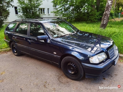 Mercedes W202 1.8 Klima Tempomat Grzane Fotele Odpinany Hak Elektryka