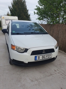 Mitsubishi Colt VI Hatchback 1.3 i 16V CZ3 95KM 2010