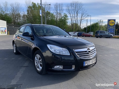 Opel Insignia 2011 1.6 benzyna