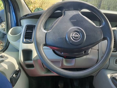 Opel Vivaro XLL 1,9 CDTI 74 KW, bagażnik, hak 9-Cio Osobowy