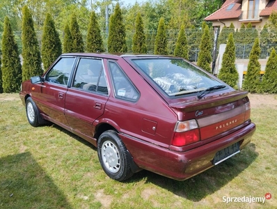 Polonez Caro Plus