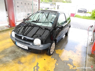 Renault Twingo 1.2 Ben+gaz 2005 rok niski przebieg ekonomiczny.