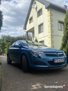 Sprzedam samochód marki Opel Astra GTC