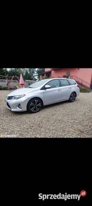 Toyota Auris 1.6 LPG, 132KM