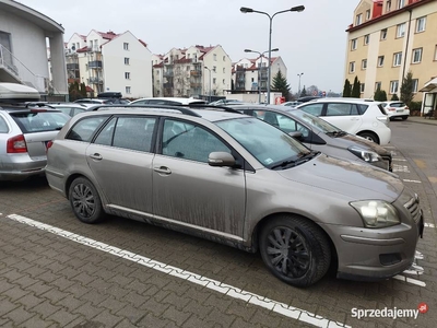 TOYOTA AVENSIS KOMBI T25 LUNA