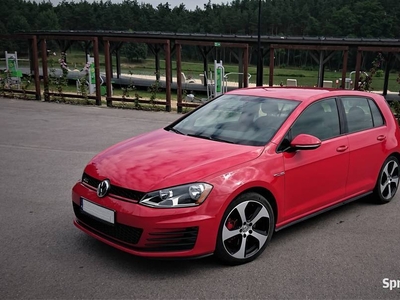 Volkswagen Golf VII 2.0 TFSI 220KM