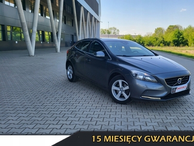 Volvo V40 II Cross Country D2 115KM 2013