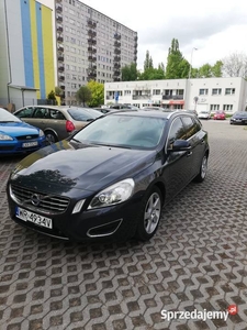 Volvo v60 2.0d3 5 cylindrow 163km 6 biegow