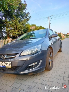 Witam sprzedam Astra j4 .1,7 CDTI Cosmo