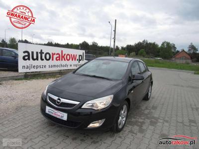 Opel Astra J