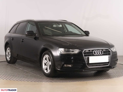 Audi A4 2.0 174 KM 2012r. (Piaseczno)