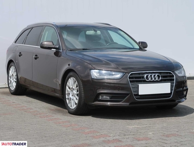 Audi A4 3.0 201 KM 2012r. (Piaseczno)