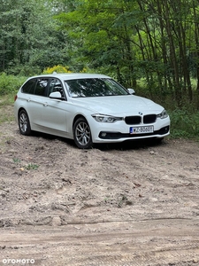 BMW Seria 3 318d