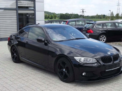 BMW Seria 3 E90-91-92-93 Coupe E92 Facelifting 320d 184KM 2011