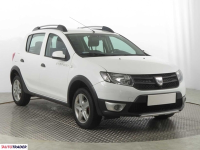 Dacia Sandero 0.9 88 KM 2013r. (Piaseczno)