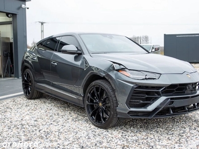 Lamborghini Urus Standard