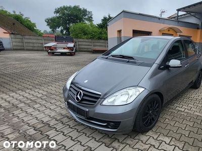 Mercedes-Benz Klasa A 150 BlueEFFICIENCY Elegance