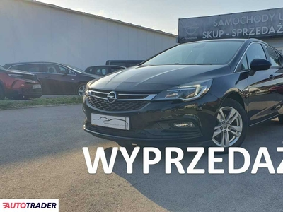 Opel Astra 1.4 benzyna 101 KM 2017r. (Giżycko)