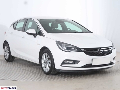 Opel Astra 1.6 108 KM 2018r. (Piaseczno)