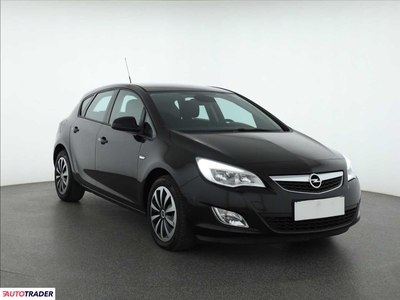 Opel Astra 1.7 108 KM 2011r. (Piaseczno)