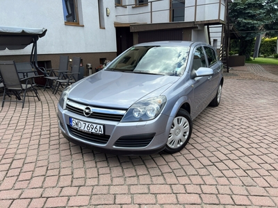 Opel Astra H Hatchback 5d 1.6 Twinport ECOTEC 105KM 2006