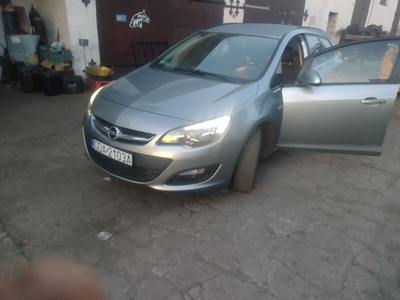 Opel Astra k