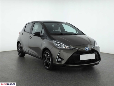 Toyota Yaris 1.5 99 KM 2018r. (Piaseczno)