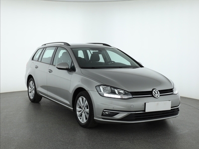 Volkswagen Golf 2019 1.6 TDI 82776km Kombi