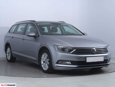 Volkswagen Passat 2.0 147 KM 2017r. (Piaseczno)