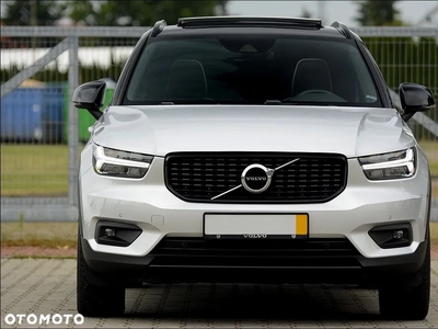 Volvo XC 40 D4 AWD R-Design (Intro Edition)