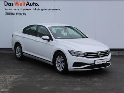 Volkswagen Passat Basis