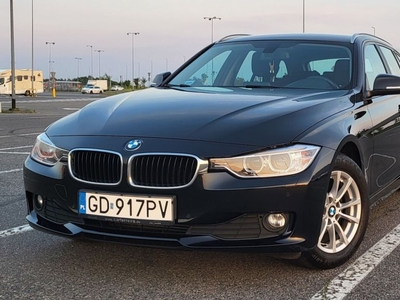 Sprzedam BMW 318d F31 touring 2013 rok