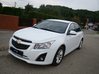 Chevrolet Cruze Lift 1.8 16V 141KM z gazem