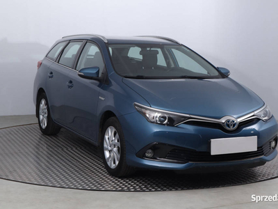 Toyota Auris Hybrid