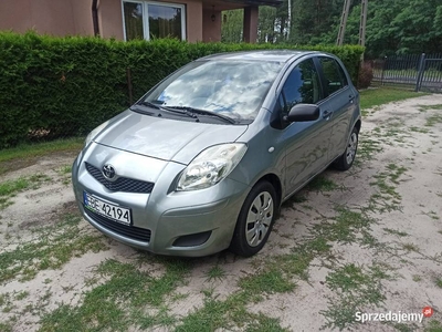 Toyota Yaris 1.3 100 KM BezwypadkowaZadbana