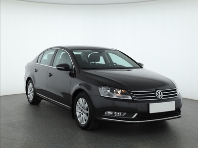 Volkswagen Passat B7 , Salon Polska, Serwis ASO, DSG, VAT 23%, Klimatronic,