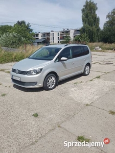 Volkswagen Touran 2011 z gazem