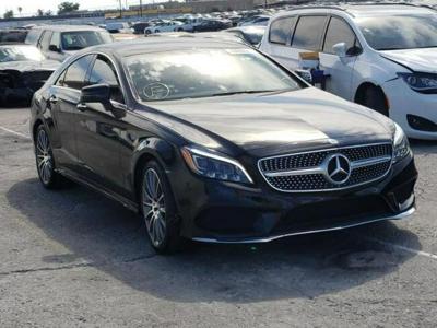 Mercedes CLS 400 2016, 3.0L, porysowany lakier