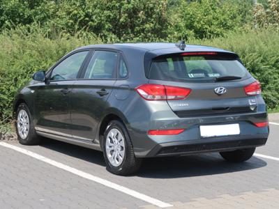 Hyundai i30 2021 1.5 DPI 41411km ABS klimatyzacja manualna