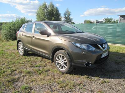 Nissan Qashqai II NISSAN Qashqai dobrze wyposażony zadbany, serwis, dwa kpl. opon