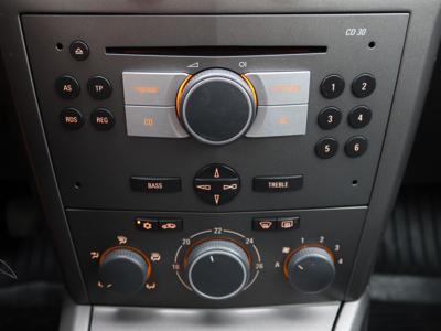 Opel Astra 2006 1.6 16V 210721km ABS klimatyzacja manualna