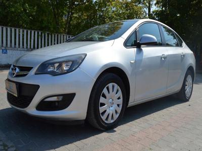 Opel Astra J Sedan 1.4 Turbo ECOTEC 140KM 2019