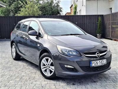 Opel Astra J Sports Tourer Facelifting 1.6 Twinport ECOTEC 115KM 2015