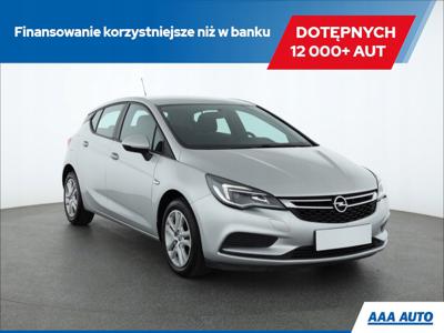 Opel Astra K Hatchback 5d 1.4 Turbo 125KM 2018